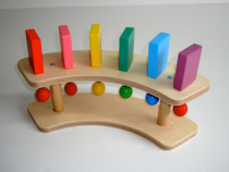 Тактильно-развивающая панель "Разноцветное домино" (3 домино, стартовая) - «globural.ru» - Клин